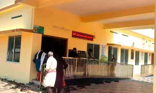 പോരുവഴി പ്രാഥമികാരോഗ്യ കേന്ദ്രത്തിൽ ജീവനക്കാരില്ല പെരുവഴിയിലായി രോഗികൾ