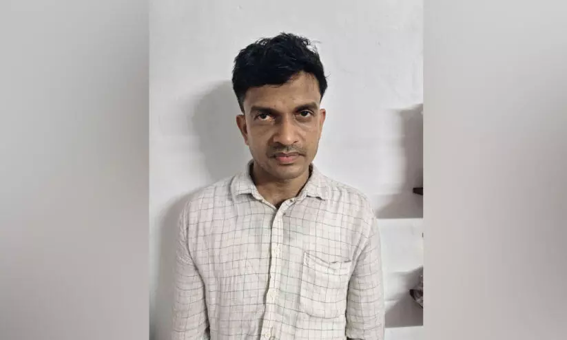 കഞ്ചാവ് കേസിൽ ജാമ്യത്തിലിറങ്ങിയ യുവാവ് കഞ്ചാവുമായി വീണ്ടും പിടിയിൽ കഞ്ചാവ് കേസിൽ ജാമ്യത്തിലിറങ്ങിയ യുവാവ് കഞ്ചാവുമായി വീണ്ടും പിടിയിൽ