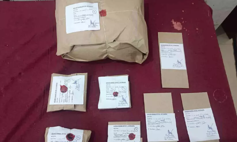 അ​ഴി​യൂ​രി​ൽ ക​ഞ്ചാ​വും മെ​ത്താ​ഫി​റ്റ​മി​നും പി​ടി​കൂ​ടി