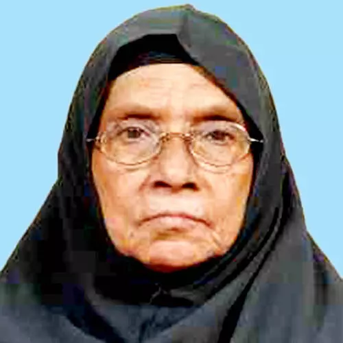 പാ​ത്തു​മ്മ​ക്കു​ട്ടി ഹ​ജ്ജു​മ്മ