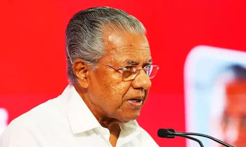 പൊലീസ്​ നരനായാട്ടും ഇ.ഡി സമൻസും: മുഖ്യമന്ത്രിക്ക്​​ ഇരട്ട പ്രഹരം