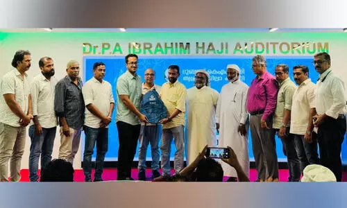 കെ.​എം.​സി.​സി തൃ​ശൂ​ർ ജി​ല്ല ഉം​റ സം​ഘം ബു​ധ​നാ​ഴ്ച പു​റ​പ്പെ​ടും