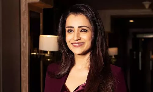 സിംഗ്ൾ-ചൈൽഡ് സിൻഡ്രോം ഉണ്ട്, ആരുമായും മുറി പങ്കിടാൻ കഴിയില്ല, ഇപ്പോൾ ഒറ്റക്ക് ജീവിക്കുന്നതാണ് ഇഷ്ടം -തൃഷ കൃഷ്ണൻ