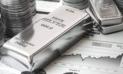 വെള്ളിക്ക് ക്ഷാമം; ഇ.ടി.എഫ് നിക്ഷേപം സ്വീകരിക്കുന്നത് നിർത്തി എസ്.ബി​.ഐ