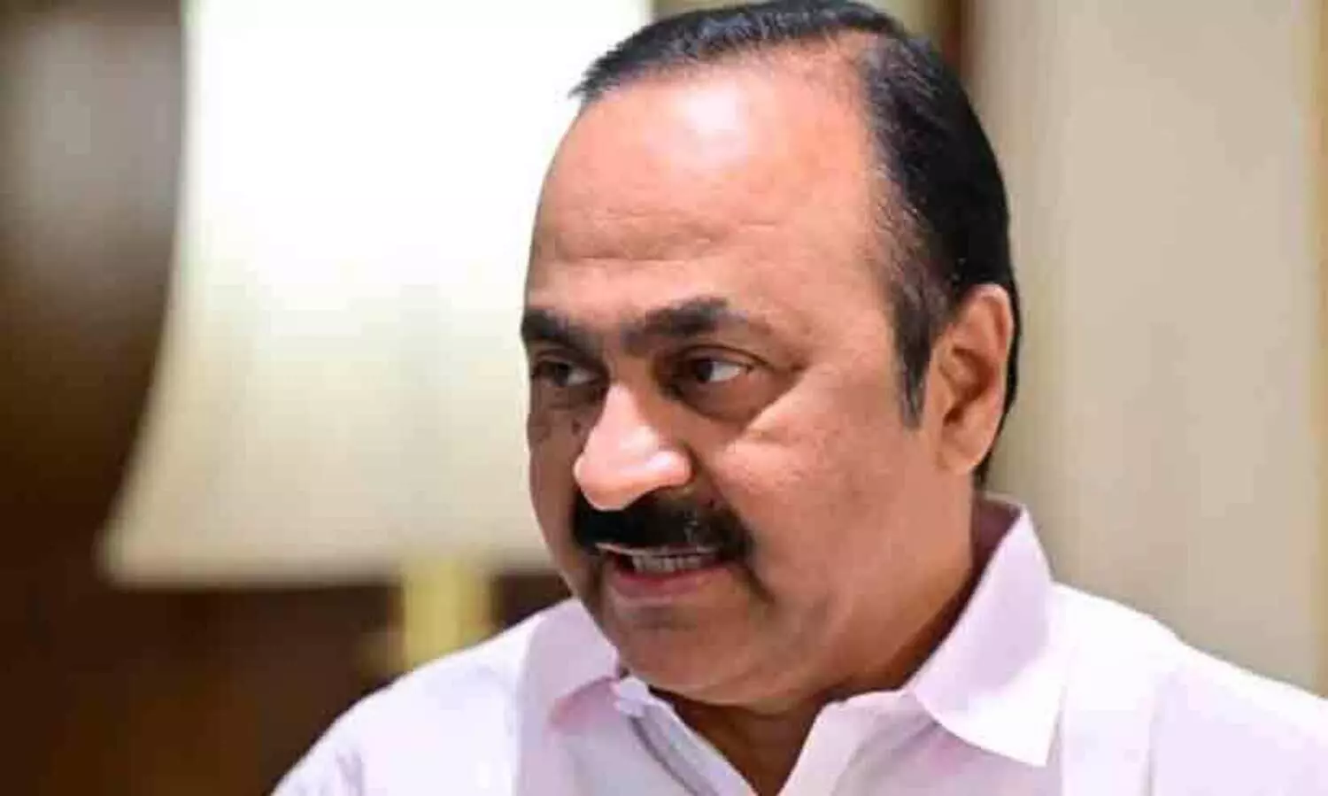 ശബരിമലയിലെ മോഷണത്തിൽ പ്രതി സി.പി.എം, കോടതി ഇട​പെട്ടില്ലായിരുന്നുവെങ്കിൽ തങ്കവിഗ്രഹവും മോഷ്ടിച്ചേനെ;    ഷാഫിക്കെതിരെ ആക്രമണം ശ്രദ്ധ തിരിക്കാനെന്നും വി.ഡി സതീശൻ