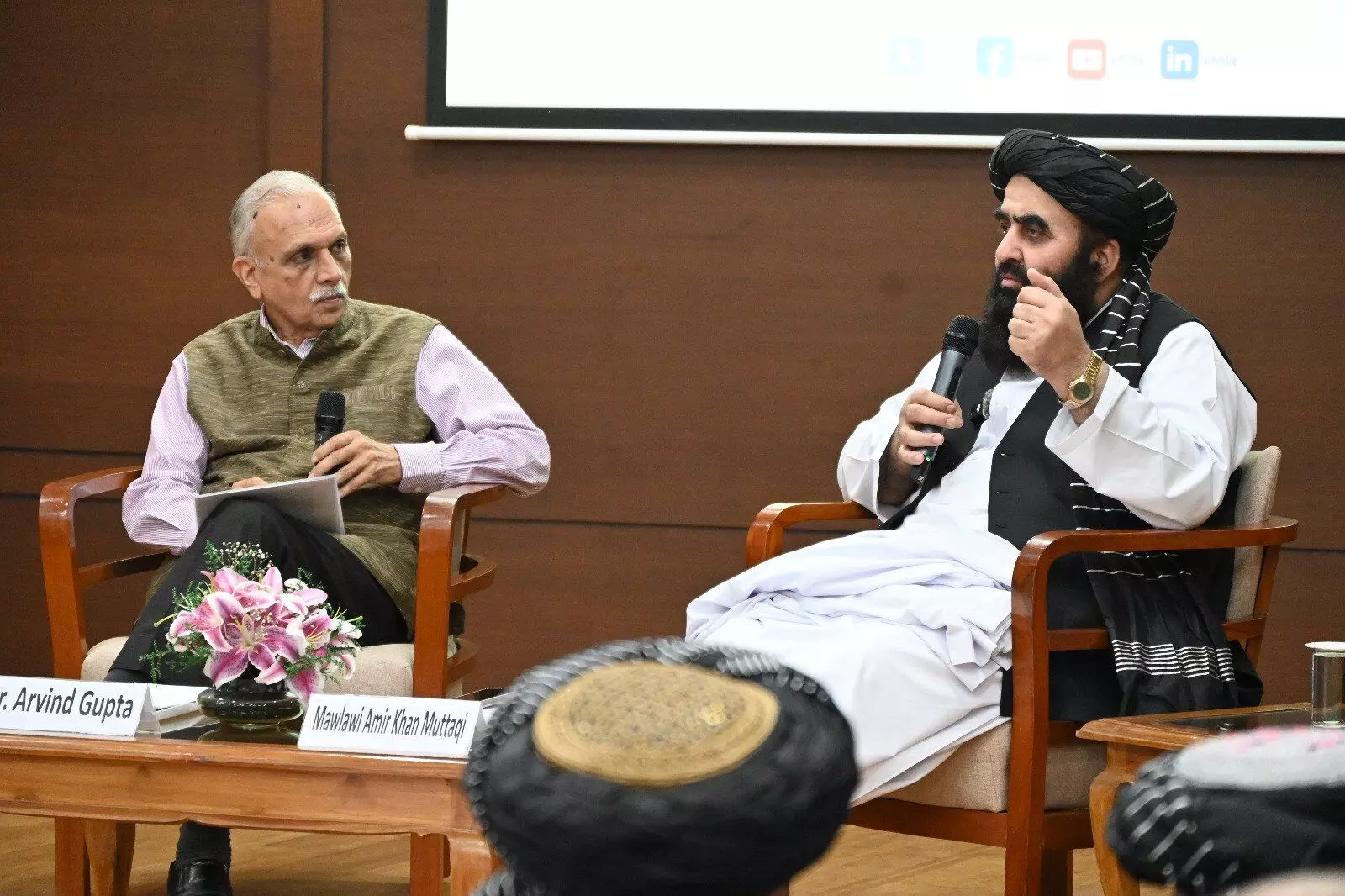 താലിബാൻ മന്ത്രി ആർ.എസ്.എസ് പോഷകസംഘടന ആസ്ഥാനത്ത് പ്രത്യേക ക്ഷണിതാവ്; ‘ഇരുരാജ്യങ്ങളും തമ്മിലുള്ള സാംസ്കാരിക ബന്ധങ്ങളെ അടിവരയിടുന്ന സംഭാഷണം’