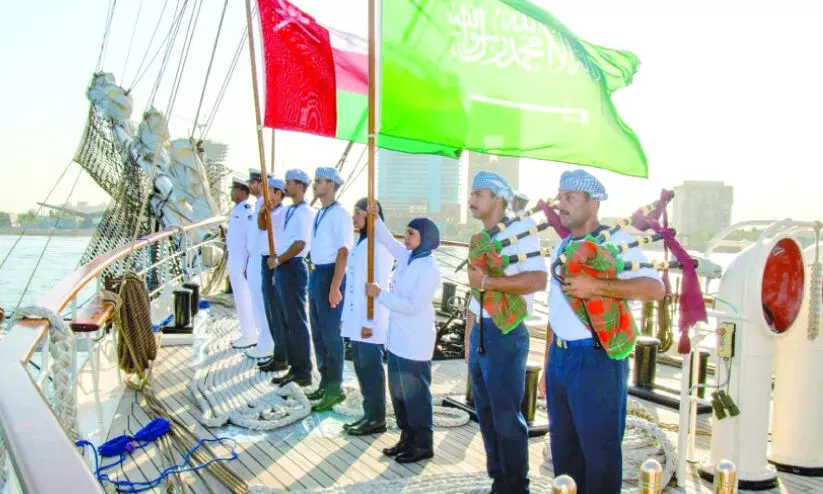 ‘ശ​ബാ​ബ് ഒ​മാ​ൻ -ര​ണ്ട്’ ജി​ദ്ദ തു​റ​മു​ഖ​ത്ത്