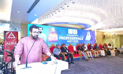 ബ​ഹ്‌​റൈ​ൻ പ്ര​ഫ​ഷ​ന​ൽ മീ​റ്റ് ജോ​ൺ ബ്രി​ട്ടാ​സ് എം.​പി ഉ​ദ്ഘാ​ട​നം ചെ​യ്തു