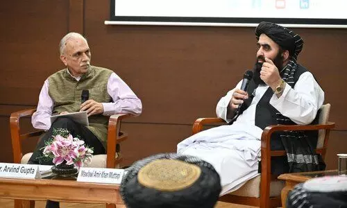 താലിബാൻ മന്ത്രി ആർ.എസ്.എസ് പോഷകസംഘടന ആസ്ഥാനത്ത് പ്രത്യേക ക്ഷണിതാവ്; ‘ഇരുരാജ്യങ്ങളും തമ്മിലുള്ള സാംസ്കാരിക ബന്ധങ്ങളെ അടിവരയിടുന്ന സംഭാഷണം’