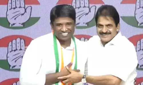 Kannan Gopinathan, KC Venugopal