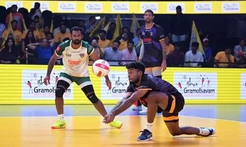 പ്രൈം വോളി: ചെന്നൈ ബ്ലിറ്റ്‌സിനെ കീഴടക്കി ബംഗളൂരു ടോർപിഡോസ്‌, തുടർച്ചയായ നാലാം ജയത്തോടെ ഒന്നാമത്‌