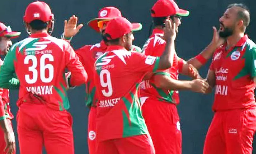 ട്വന്റി20 ലോകകപ്പ് യോഗ്യത; യു.എ.ഇയെയും കീഴടക്കി ഒമാൻ ട്വന്റി20 ലോകകപ്പ് യോഗ്യത; യു.എ.ഇയെയും കീഴടക്കി ഒമാൻ