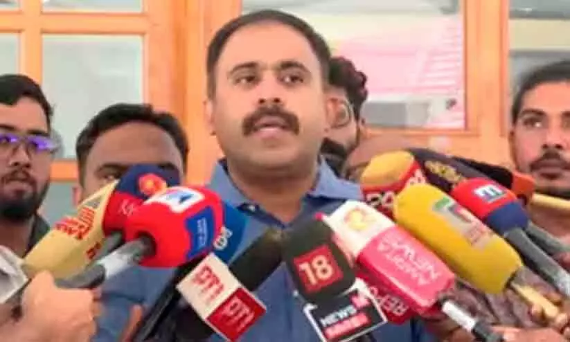 സംസ്ഥാന രാഷ്ട്രീയത്തിൽ തുടരണമെന്നാണ് ആഗ്രഹം, അത് നേതൃത്വത്തെ അറിയിച്ചിട്ടുണ്ട്, ദേശീയ സെക്രട്ടറി സ്ഥാനത്തിൽ അതൃപ്തി പരസ്യമാക്കി അബിൻ വർക്കി സംസ്ഥാന രാഷ്ട്രീയത്തിൽ തുടരണമെന്നാണ് ആഗ്രഹം, അത് നേതൃത്വത്തെ അറിയിച്ചിട്ടുണ്ട്, ദേശീയ സെക്രട്ടറി സ്ഥാനത്തിൽ അതൃപ്തി പരസ്യമാക്കി അബിൻ വർക്കി