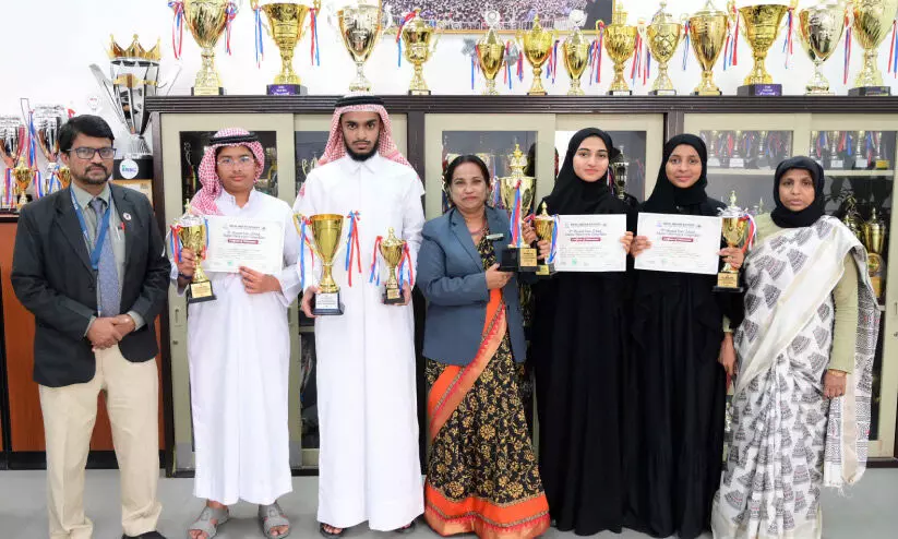 ഉസ് വയേ റസൂൽ എം.ഇ.എസ് ഇന്ത്യൻ സ്കൂളിന് ഓവറോൾ കിരീടം ഉസ് വയേ റസൂൽ എം.ഇ.എസ് ഇന്ത്യൻ സ്കൂളിന് ഓവറോൾ കിരീടം