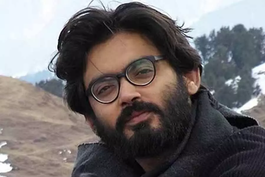 ബിഹാർ തെരഞ്ഞെടുപ്പിൽ മത്സരിക്കാൻ ഇടക്കാല ജാമ്യം തേ‌ടി ഷർജീൽ ഇമാം