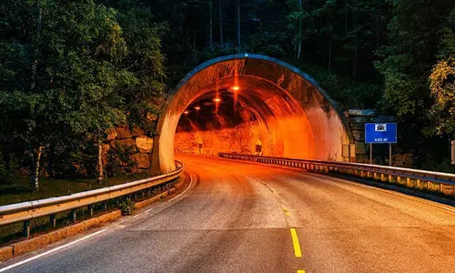 ബം​ഗ​ളൂ​രു തു​ര​ങ്ക​പാ​ത പ​ദ്ധ​തിയുടെ റി​പ്പോ​ർ​ട്ടി​ൽ ഗു​രു​ത​ര പി​ഴ​വ്