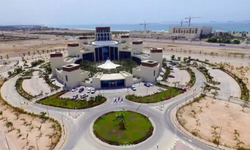 ഒ​മാ​​ന്റെ സാ​മ്പ​ത്തി​ക ഹ​ബ്ബാ​വാ​ൻ ദോ​ഫാ​ർ