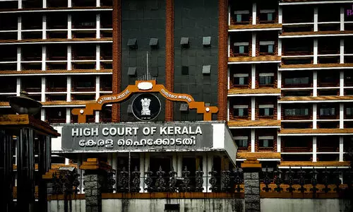 25 വർഷം മുമ്പത്തെ തീരുമാനം മാറ്റി പുതിയ​ മാലിന്യ പ്ലാന്‍റ്; തൃക്കാക്കര നഗരസഭ നീക്കം തടഞ്ഞ്​ ഹൈകോടതി