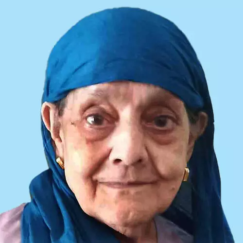 ആ​യി​ശു​മ്മ