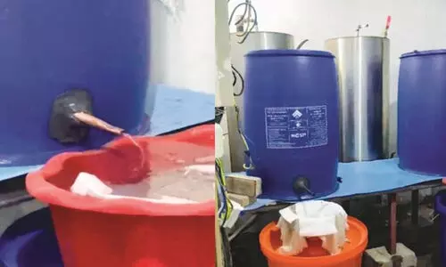 അ​ബ്ദ​ലി​യി​ൽ മ​ദ്യ ഫാ​ക്ട​റി ആ​റ് പ്ര​വാ​സി​ക​ൾ അ​റ​സ്റ്റി​ൽ