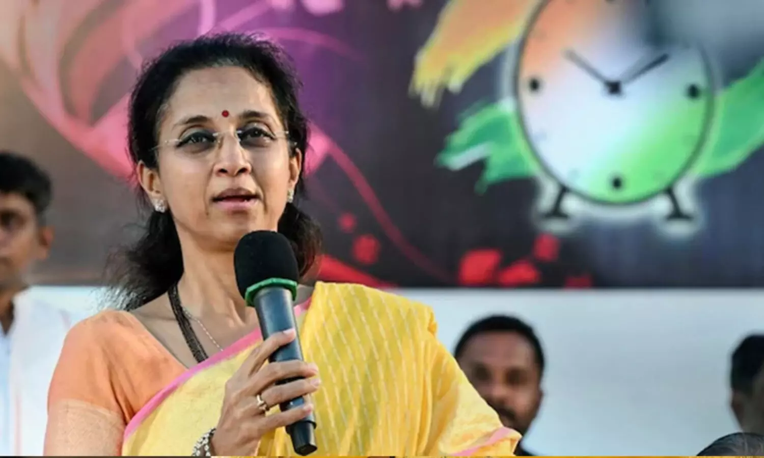 ​സംയുക്ത പാർലമെന്ററി സമിതിയിലേക്ക് ആളെ അയക്കും;  വിഭിന്ന നിലപാടുമായി എൻ.സി.പി