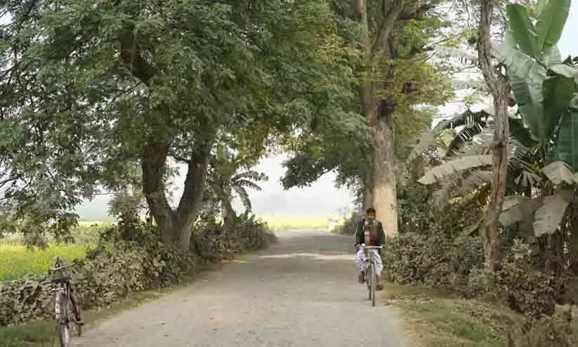 Forgotten by modernization,Echoes of the past,Traditional lifestyle, ദരിദ്രഗ്രാമം, ചക്ല, ബംഗാൾ, വൃന്ദാവൻ,