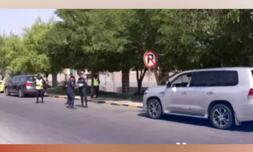 ആശുപത്രികളിൽ അനധികൃത പാർക്കിങ് വേണ്ട; ബോധവത്കരണ കാമ്പയിന് തുടക്കം