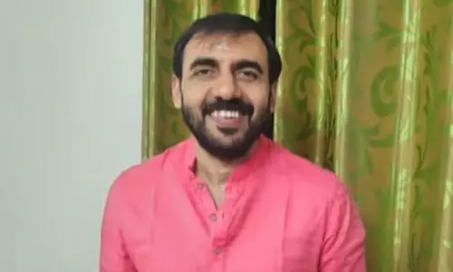 ദേവസ്വം ബോർഡിന്റെയും ഉദ്യോഗസ്ഥരുടെയും പിഴവുകളാണ് ശബരിമലയിലെ സ്വർണം നഷ്ടമാക്കിയതെന്ന് ദേവസ്വം വിജിലൻസ് റിപ്പോർട്ട് ദേവസ്വം ബോർഡിന്റെയും ഉദ്യോഗസ്ഥരുടെയും പിഴവുകളാണ് ശബരിമലയിലെ സ്വർണം നഷ്ടമാക്കിയതെന്ന് ദേവസ്വം വിജിലൻസ് റിപ്പോർട്ട്