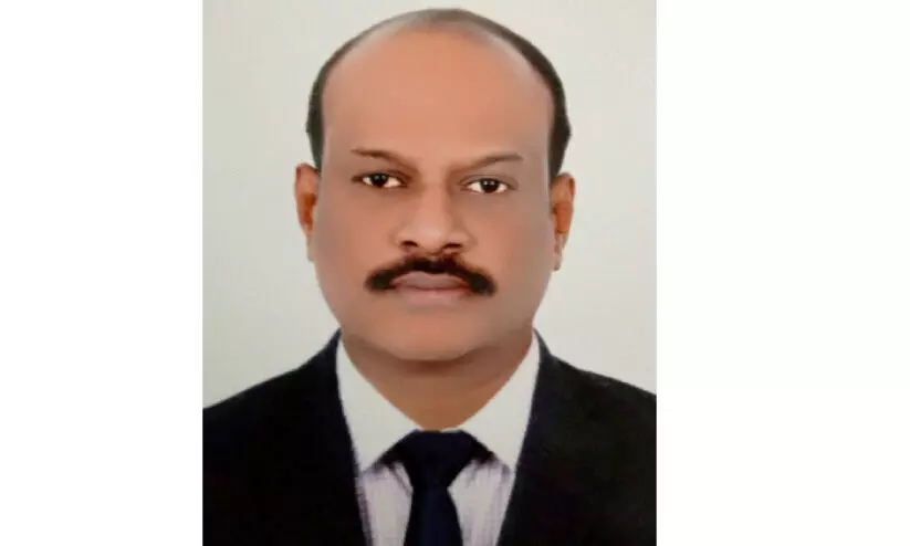 പത്തനംതിട്ട സ്വദേശി ബിനു രാജന്റെ മൃതദേഹം നാട്ടിലേക്ക് കൊണ്ടുപോയി പത്തനംതിട്ട സ്വദേശി ബിനു രാജന്റെ മൃതദേഹം നാട്ടിലേക്ക് കൊണ്ടുപോയി