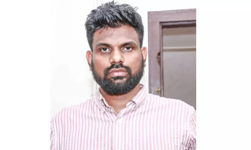 പെൺകുട്ടിക്ക് പീഡനം; ലോഡ്ജിൽ മുറി അനുവദിച്ചയാൾ അറസ്റ്റിൽ പെൺകുട്ടിക്ക് പീഡനം; ലോഡ്ജിൽ മുറി അനുവദിച്ചയാൾ അറസ്റ്റിൽ