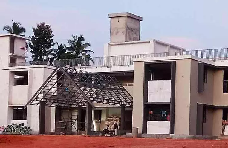 തണലിന്റെ ‘ഗ്രാന്മാ ഹോം’ 18ന് നാടിന് സമര്പ്പിക്കും തണലിന്റെ ‘ഗ്രാന്മാ ഹോം’ 18ന് നാടിന് സമര്പ്പിക്കും