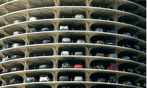 ദുബൈയിൽ അഞ്ചു ബഹുനില പാർക്കിങ്​ കെട്ടിടങ്ങൾ കൂടി