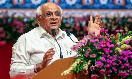 ആഭ്യന്തരമന്ത്രിയെ ഉപമുഖ്യമന്ത്രിയാക്കി; മൂന്ന് പേരെ നിലനിർത്തി, 19 പുതുമുഖങ്ങൾ, ഗുജറാത്ത് മന്ത്രിസഭ അഴിച്ചുപണിത് ബി.ജെ.പി