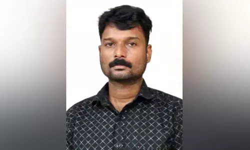 ലോറി തടഞ്ഞ്​ പണപ്പിരിവ്​; ആർ.ടി ഓഫിസ്​ മുൻ ഡ്രൈവർ പിടിയിൽ