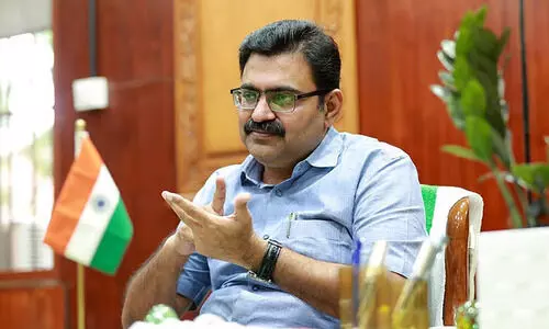 കോർപറേഷൻ കൗൺസിൽ; അഴിമതി ആക്ഷേപവുമായി പ്രതിപക്ഷം, പഴയ കഥ പറയിപ്പിക്കരുതെന്ന് മേയർ കോർപറേഷൻ കൗൺസിൽ; അഴിമതി ആക്ഷേപവുമായി പ്രതിപക്ഷം, പഴയ കഥ പറയിപ്പിക്കരുതെന്ന് മേയർ