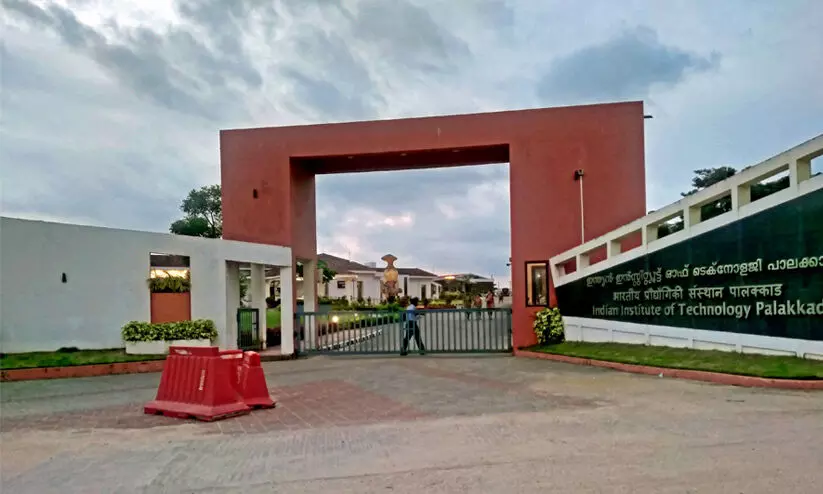 പാലക്കാട് ഐ.ഐ.ടിയിൽ ഗവേഷണത്തിന് അപേക്ഷിക്കാം പാലക്കാട് ഐ.ഐ.ടിയിൽ ഗവേഷണത്തിന് അപേക്ഷിക്കാം