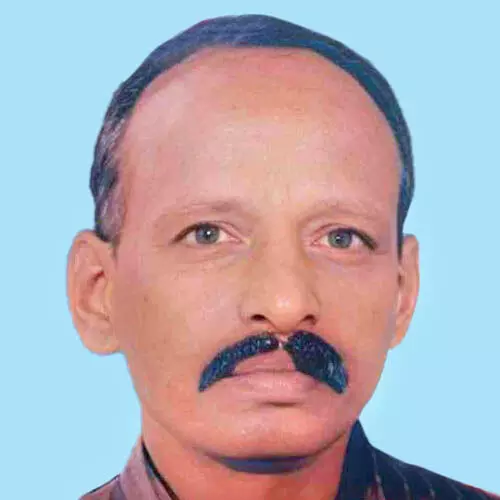 വേ​ലാ​യു​ധ​ൻ