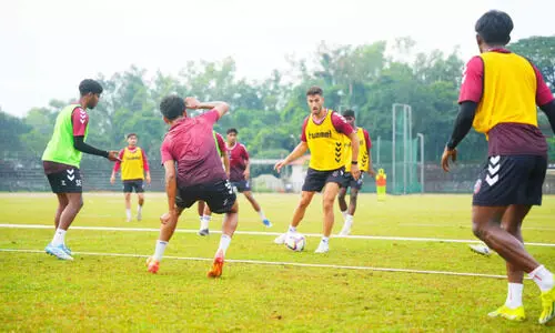 സൂപ്പർ ലീഗ് കേരളയിൽ നാളെ മലബാർ എൽക്ലാസിക്കോ