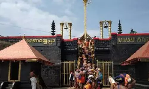 ശബരിമല സ്വർണക്കവർച്ച; സി.പി.എമ്മിനെയും സർക്കാറിനെയും ഉന്നംവെച്ച് കോൺഗ്രസ്