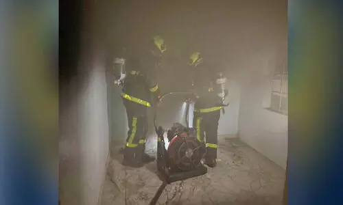 ഇ​ബ്രി​യി​ൽ തീ​പി​ടി​ത്തം; ആ​ള​പാ​യ​മി​ല്ല