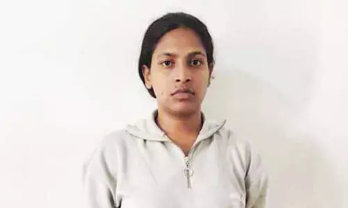 കൂ​ട്ടു​കാ​രി​യു​ടെ വീ​ട്ടി​ൽ​നി​ന്ന് 36 പ​വ​ൻ സ്വ​ർ​ണം ക​വ​ർ​ന്ന ആ​ന്ധ്ര യു​വ​തി പി​ടി​യി​ൽ