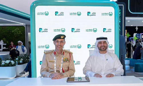 പിഴയടക്കാത്തവരെ പിടികൂടാൻ ദുബൈ പൊലീസ് -‘പാർക്കിൻ’ സഹകരണം പിഴയടക്കാത്തവരെ പിടികൂടാൻ ദുബൈ പൊലീസ് -‘പാർക്കിൻ’ സഹകരണം