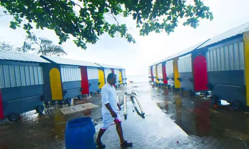 ദീപാവലി രാത്രിയിൽ ബീച്ച് ഫുഡ് സ്ട്രീറ്റ് സമർപ്പണം ദീപാവലി രാത്രിയിൽ ബീച്ച് ഫുഡ് സ്ട്രീറ്റ് സമർപ്പണം