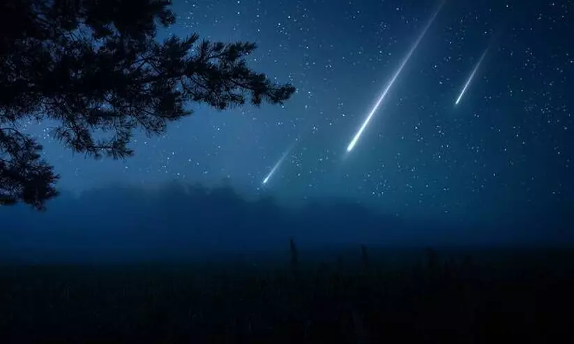 ആകാശ വിസ്മയമായി ഒറിയനിഡ് ഉൽക്കാവർഷം ആകാശ വിസ്മയമായി ഒറിയനിഡ് ഉൽക്കാവർഷം