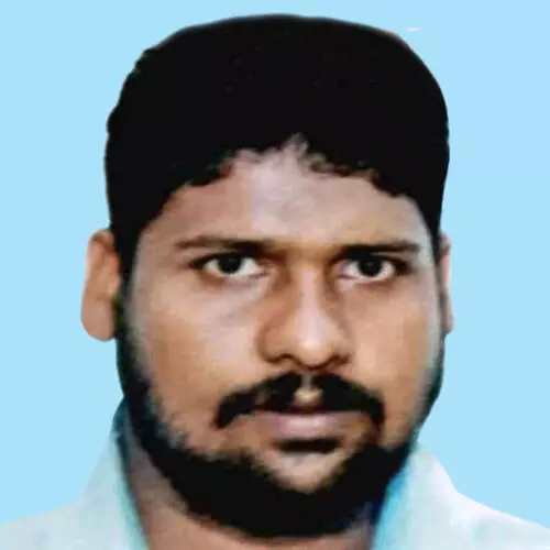 ജോ​ലി​ക്കി​ടെ വീ​ണ് പ​രി​ക്കേ​റ്റ യു​വാ​വ് മ​രി​ച്ചു