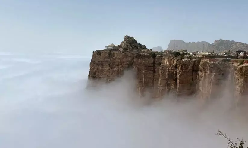 സൗദിയിൽ ശീതകാലത്തിനു മുമ്പുള്ള കാലാവസ്ഥാ വ്യതിയാനം ആരംഭിച്ചു