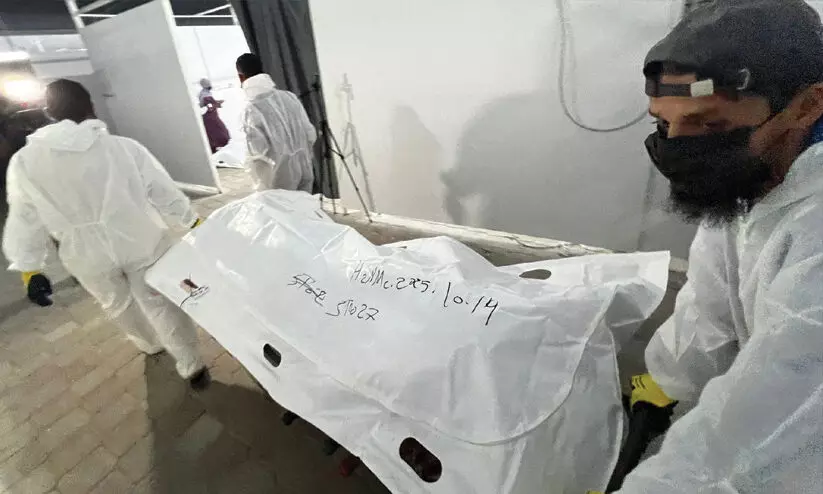 15 മൃതദേഹങ്ങൾ കൂടി വിട്ടുനൽകി ഇസ്രായേൽ; ഖാ​ൻ യൂ​നു​സ് അ​ട​ക്കം പ​ട്ട​ണ​ങ്ങ​ളി​ൽ ജ​ന​ജീ​വി​തം ദു​സ്സ​ഹം