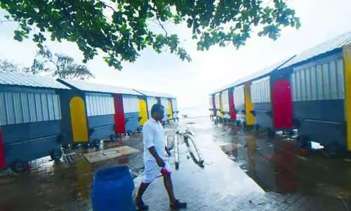 ദീപാവലി രാത്രിയിൽ   ബീച്ച് ഫുഡ് സ്ട്രീറ്റ് സമർപ്പണം