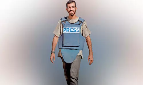 മിഴി അടഞ്ഞു