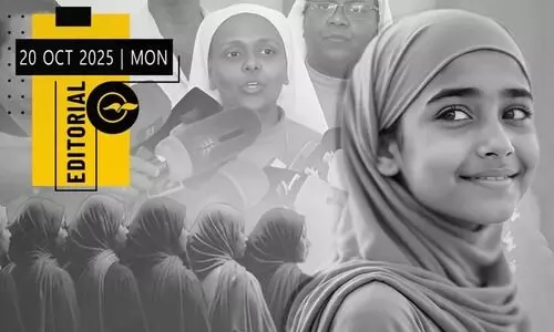 തട്ടമിട്ട തലയല്ല പ്രശ്നം; കാരുണ്യം വറ്റിയ ഹൃദയമാണ്